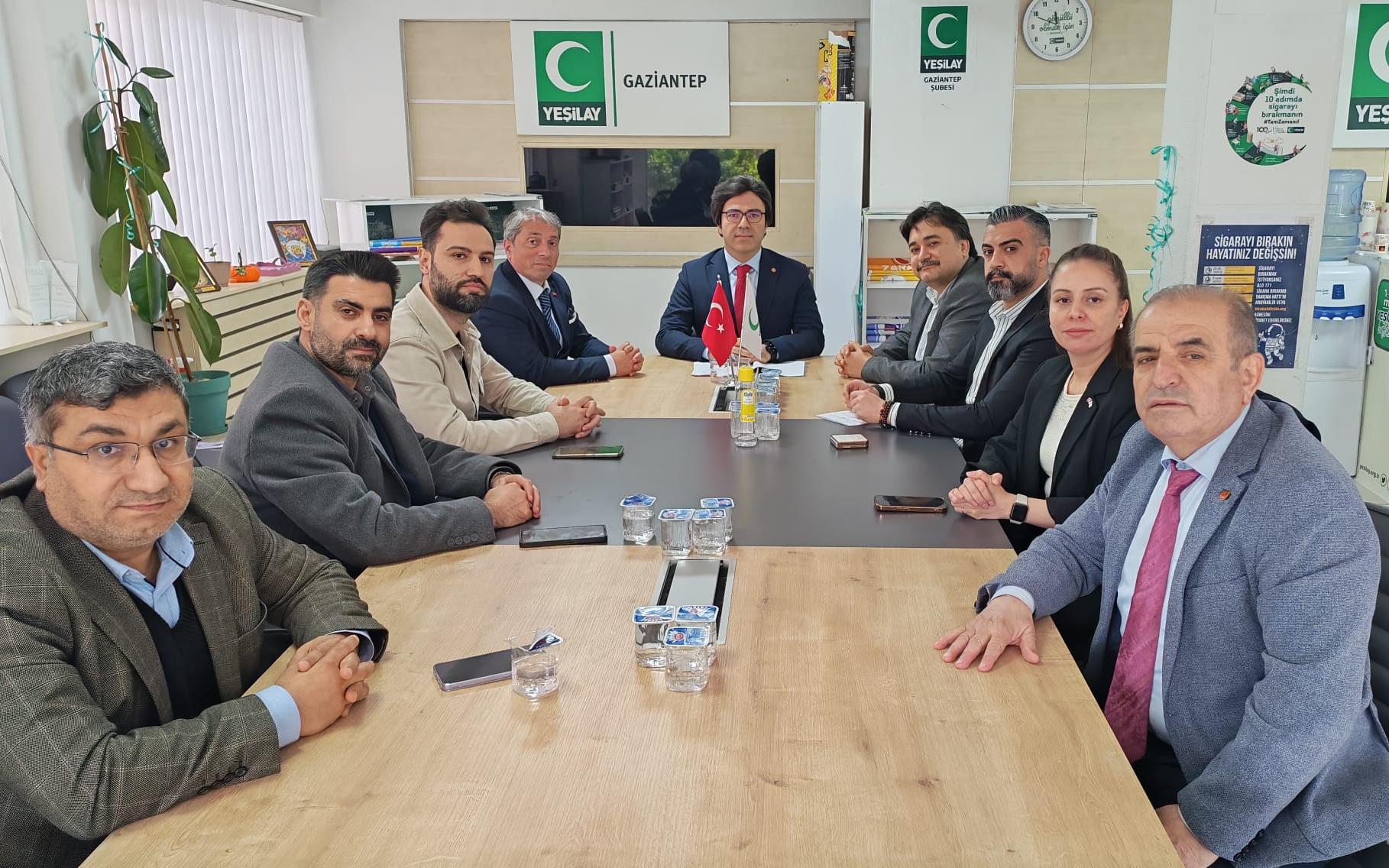 Dijital Tehlike Büyüyor: Yeşilay Gaziantep’ten Kritik Toplantı